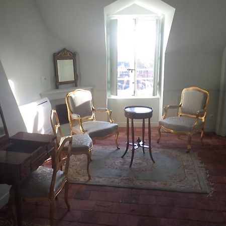 Castel De La Comtesse Bed and Breakfast Blois Exteriör bild